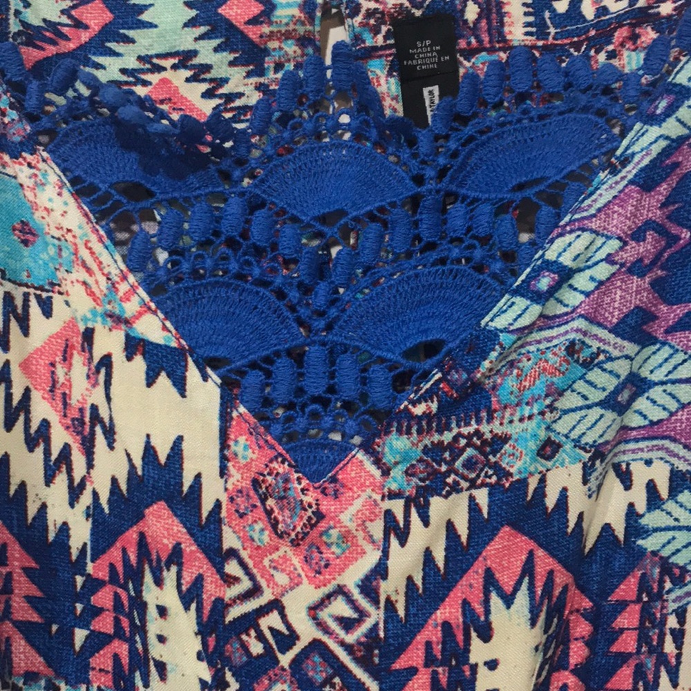 Fun Crop Top - Picture 9 of 12